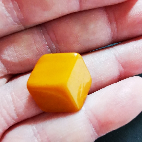 Vintage Two Dimensional Abstract Cube Lucite Buttons Lot of Seven - Picture 11 of 16